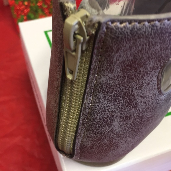 Shoes - Picture 4 of 4